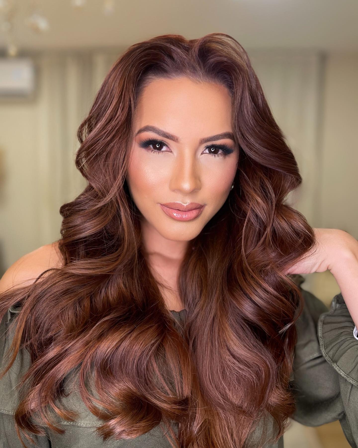 Stunning Fall Hair Color Ideas for Brunettes in 2024: Gorgeous Shades for Women