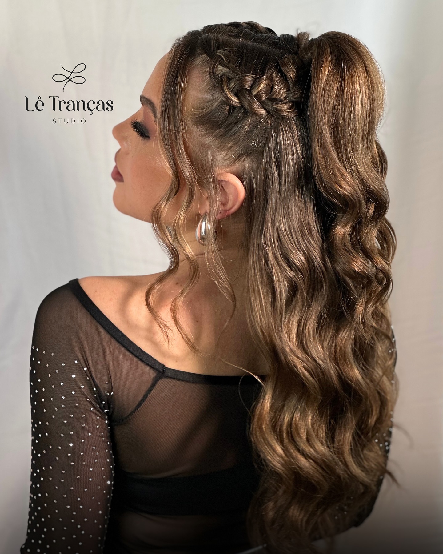 Fall Wedding Hairstyles 2024: Stunning Ideas for Brides, Bridesmaids, and Guests