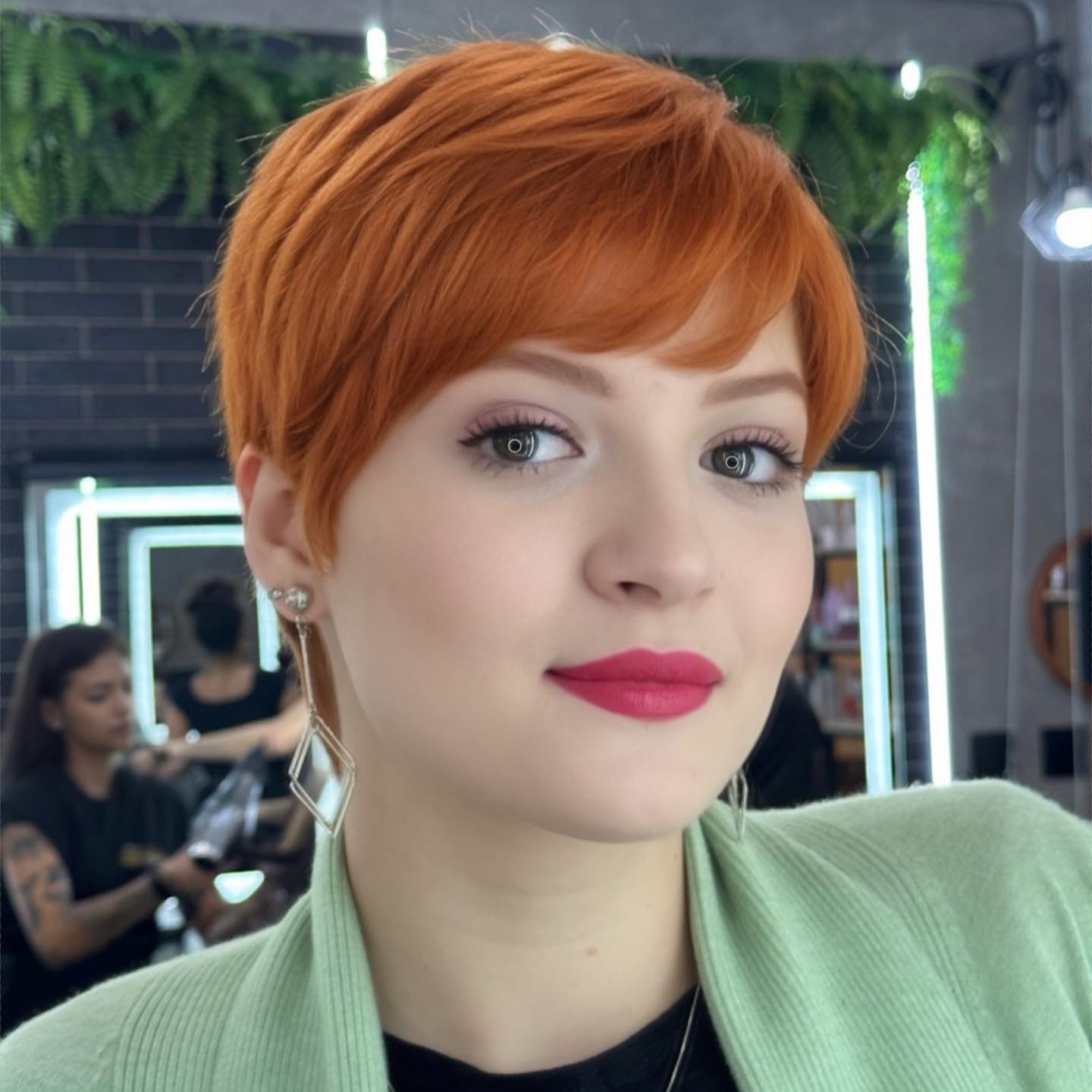 Short Pixie Haircuts for Women in 2024: Stylish and Chic Ideas for a Fresh Look