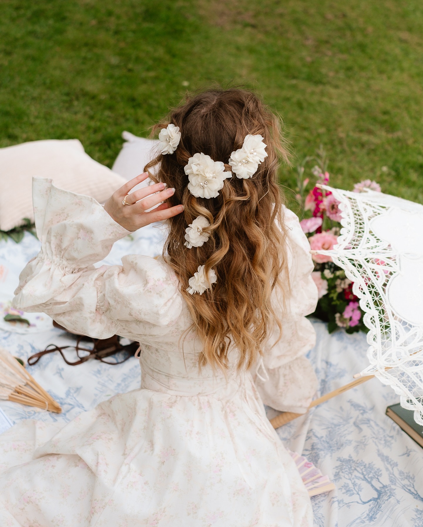 Bridgerton Hairstyles for Women: Timeless and Elegant Ideas for 2024 Inspired by Regency Era