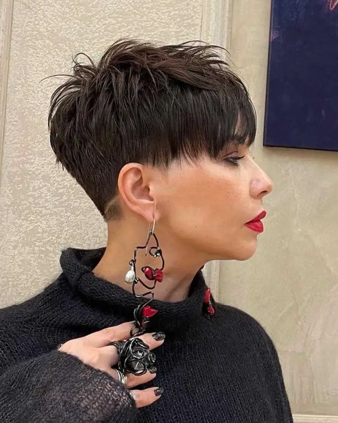 Fall Hairstyles for Short Hair 2024: Trendy Ideas for Women to Try