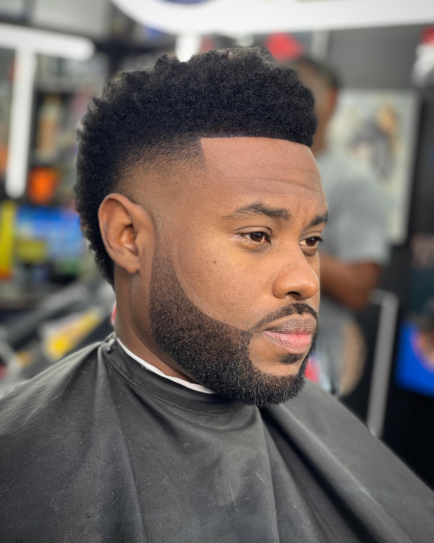 Trendy Black Men's Fade Haircut Styles for 2024: Fresh Ideas for Men and Women