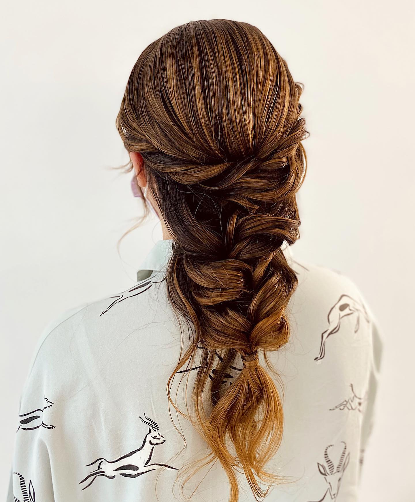 Top Medium Length Fall Hairstyles 2024: Stunning Ideas for Every Woman