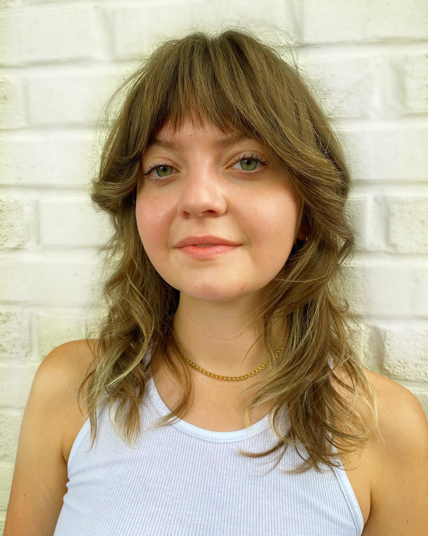 Shaggy Haircuts for Round Faces: Trendy and Flattering Styles for Women