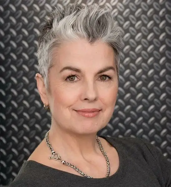 Inspiring Pixie Haircuts for Older Women: Elegant and Trendy Styles to Rock in 2024