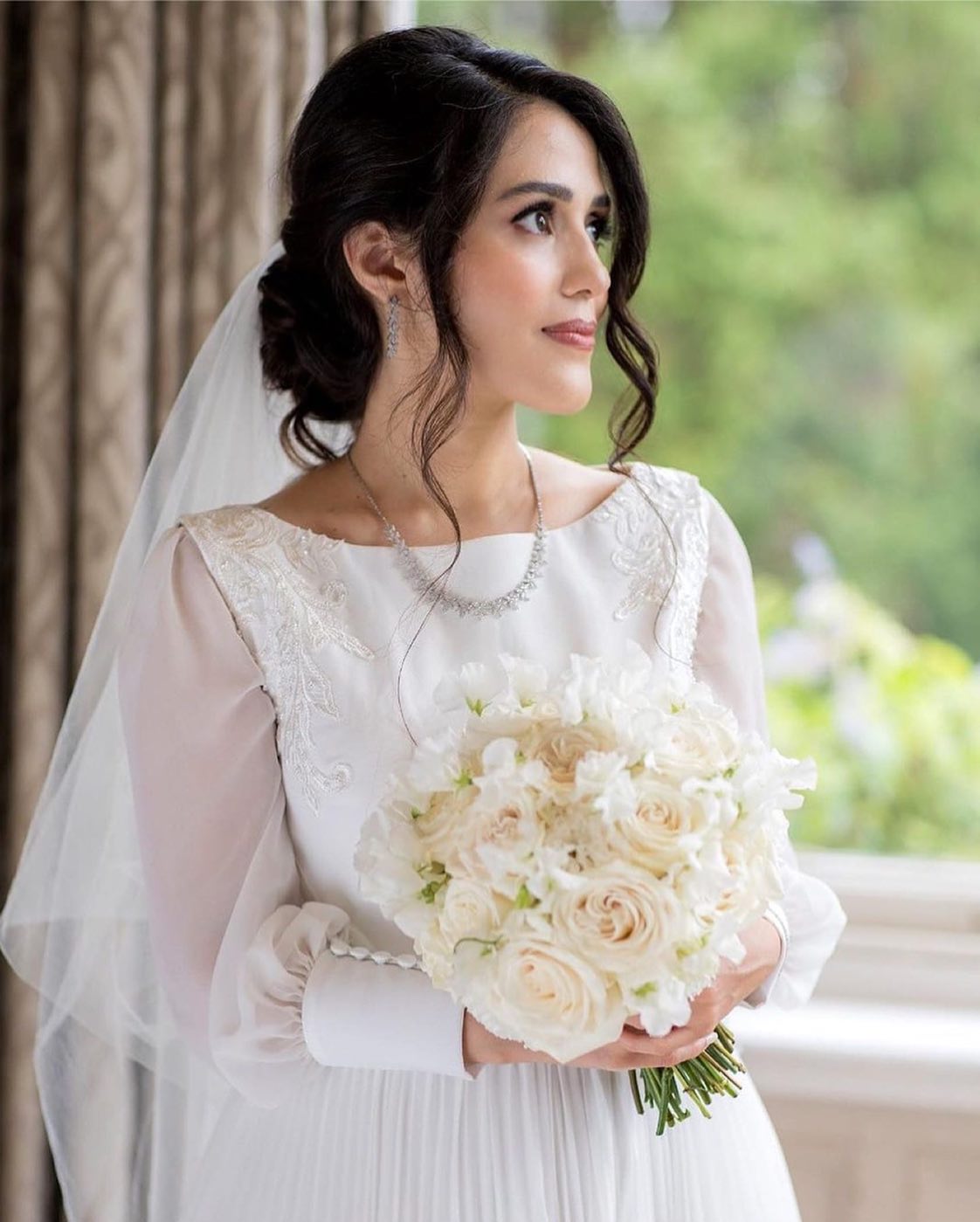 Fall Wedding Hairstyles 2024: Stunning Ideas for Brides, Bridesmaids, and Guests