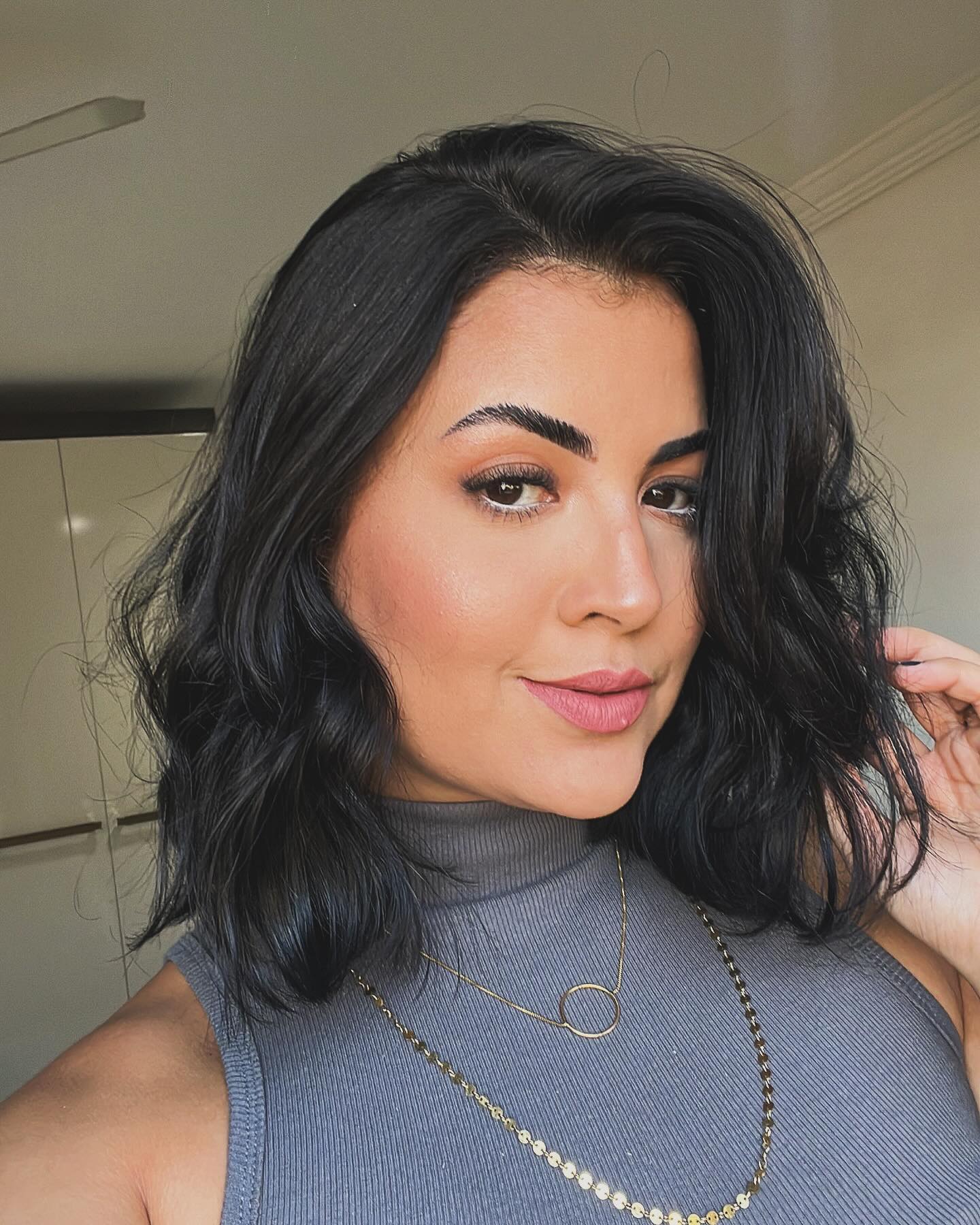 Top Long Bob Haircuts for Women with Chubby Faces: 2024's Most Flattering Styles