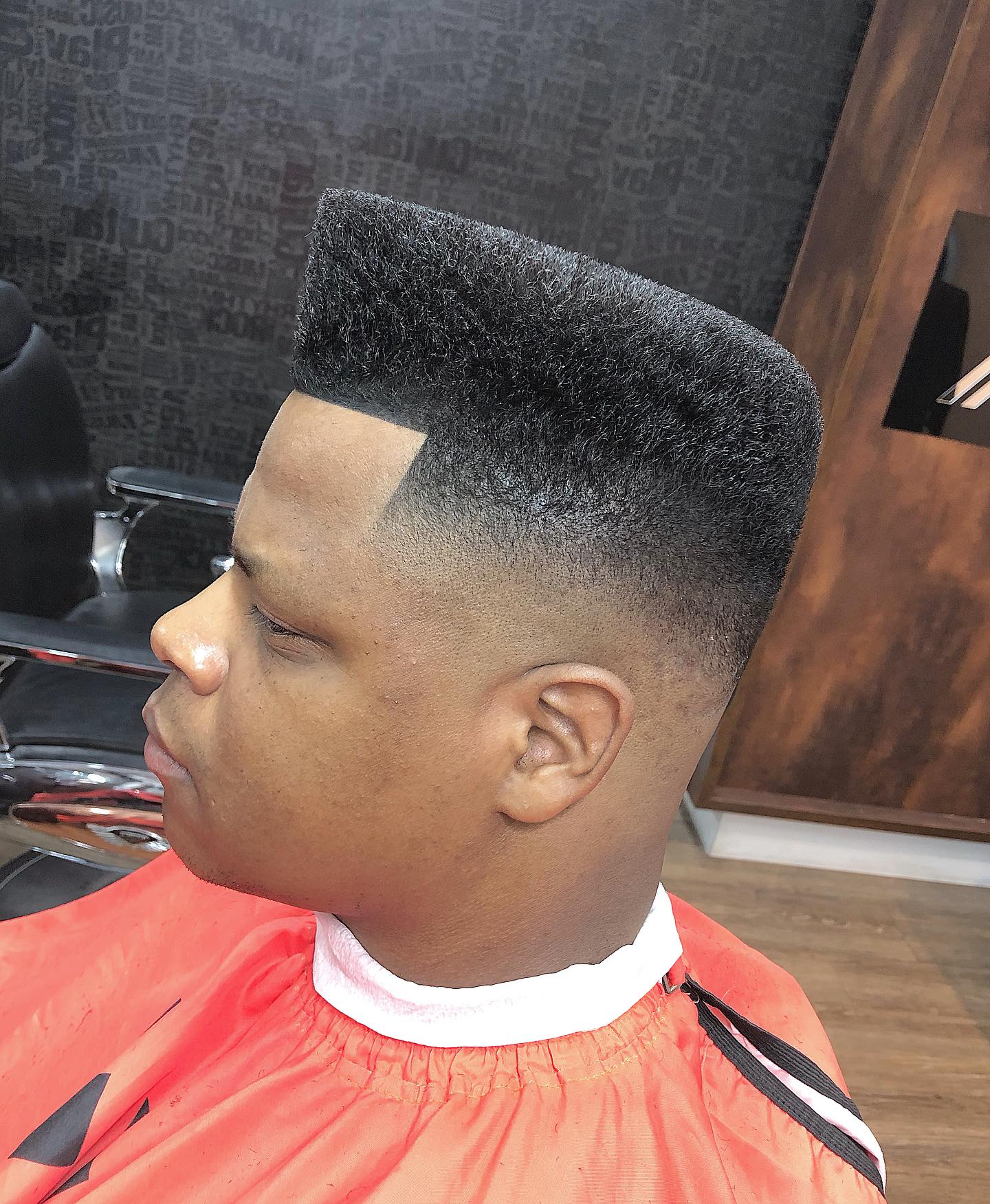 Stylish Black Men Haircuts and Ideas for 2024: Trendy Looks for Every Hair Type and Length