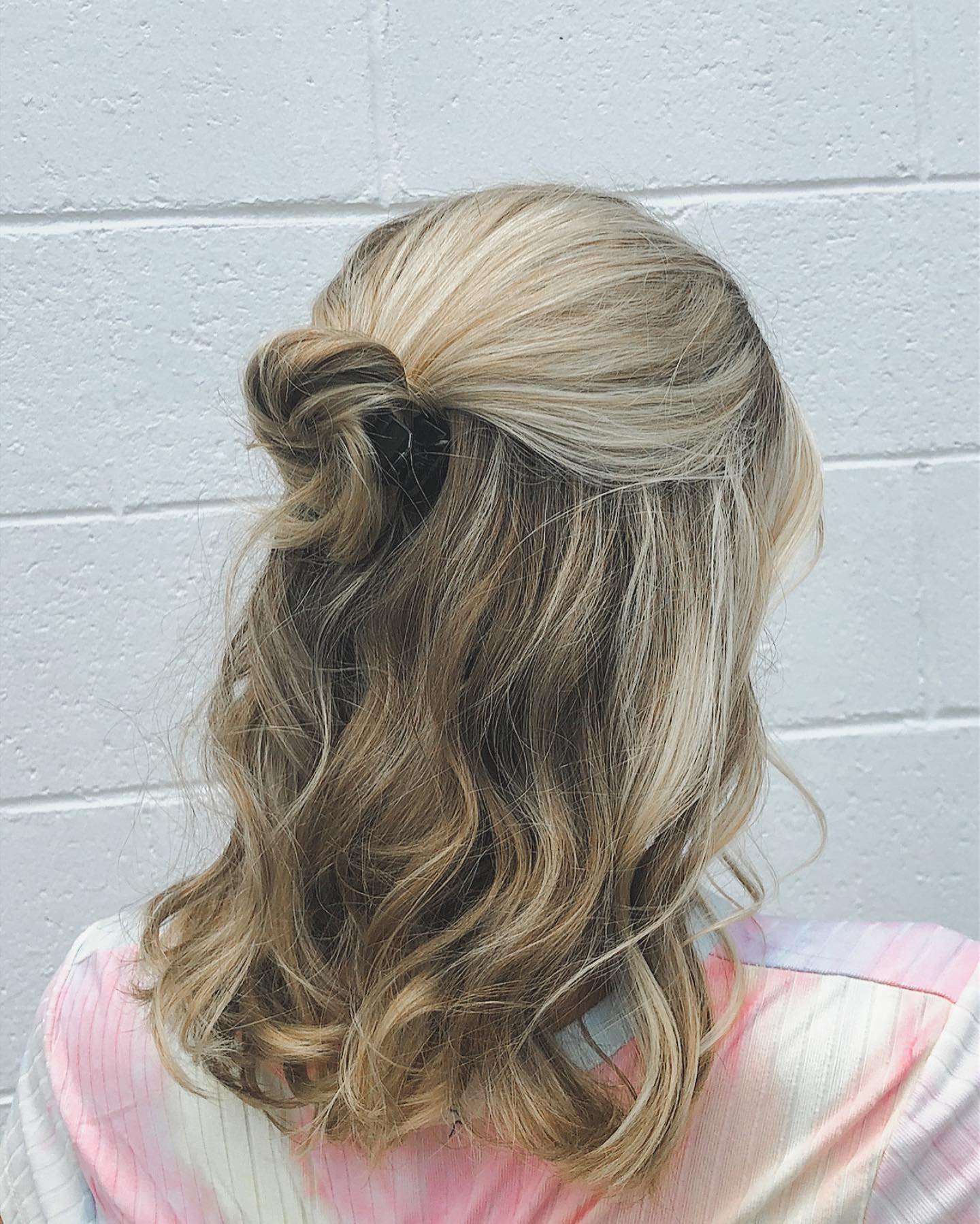 Top Medium Length Fall Hairstyles 2024: Stunning Ideas for Every Woman