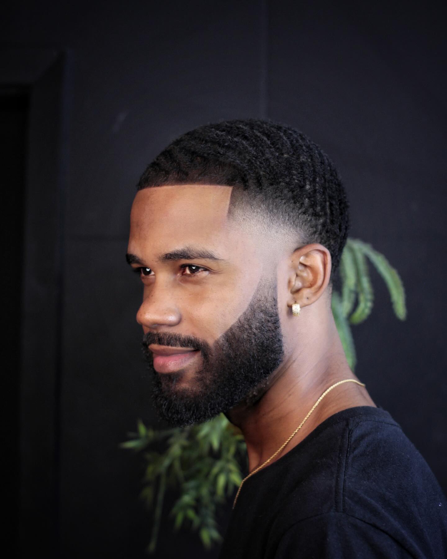 Stylish Black Men Haircuts and Ideas for 2024: Trendy Looks for Every Hair Type and Length