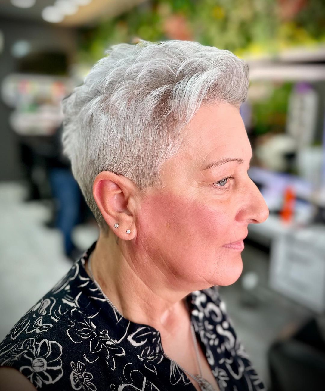 Pixie Haircuts for Women Over 60: Trendy and Timeless Ideas for 2024 to Enhance Your Style