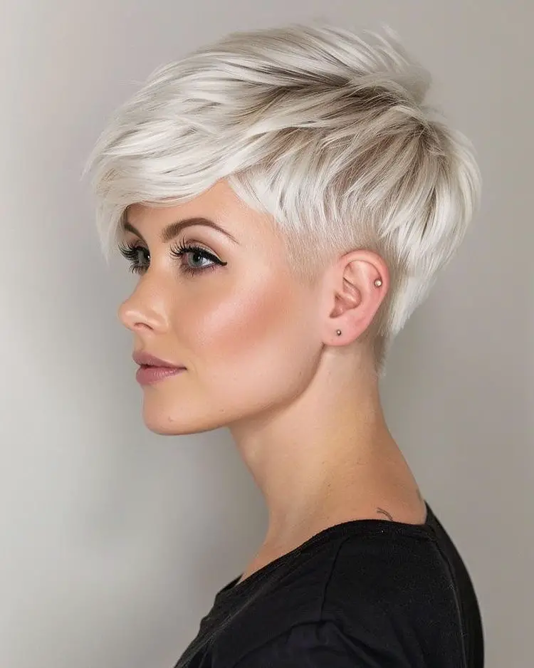 Top Hairstyles for Women Over 40 in Fall 2024: Chic and Timeless Ideas for Every Woman's Style