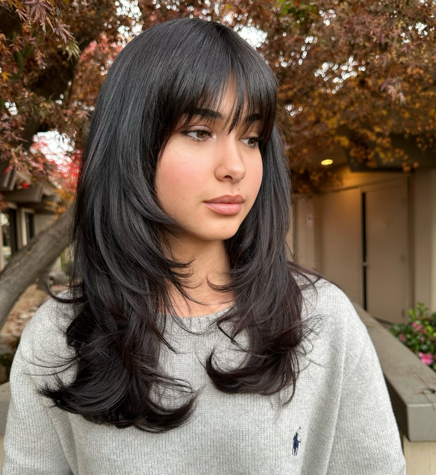 Fall Hairstyles with Bangs for Women in 2024: Trendy Ideas for a Stylish Look