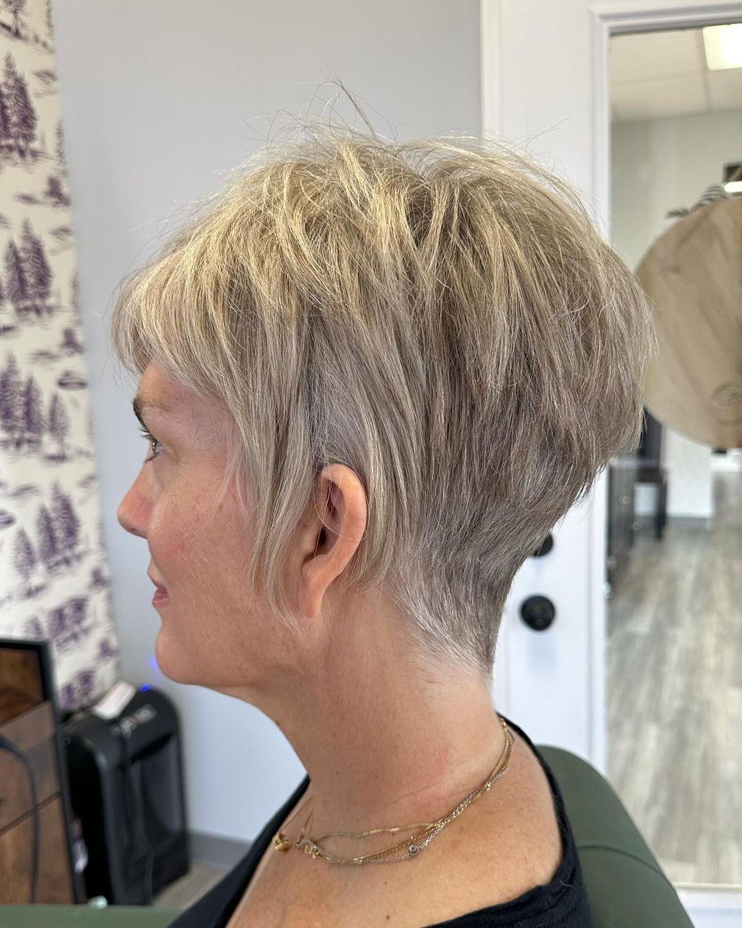 Pixie Haircuts for Women Over 60: Trendy and Timeless Ideas for 2024 to Enhance Your Style