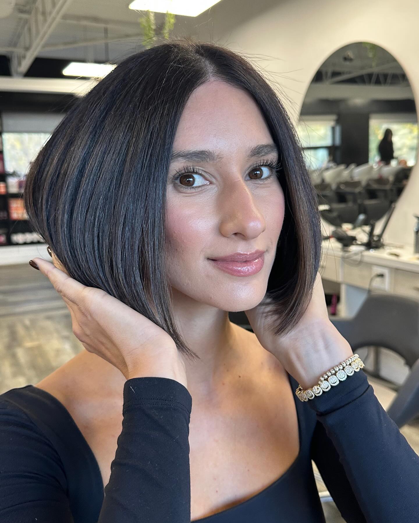 Top Haircuts for Women Over 30 This Fall 2024: Trendy Ideas for Medium and Fine Hair