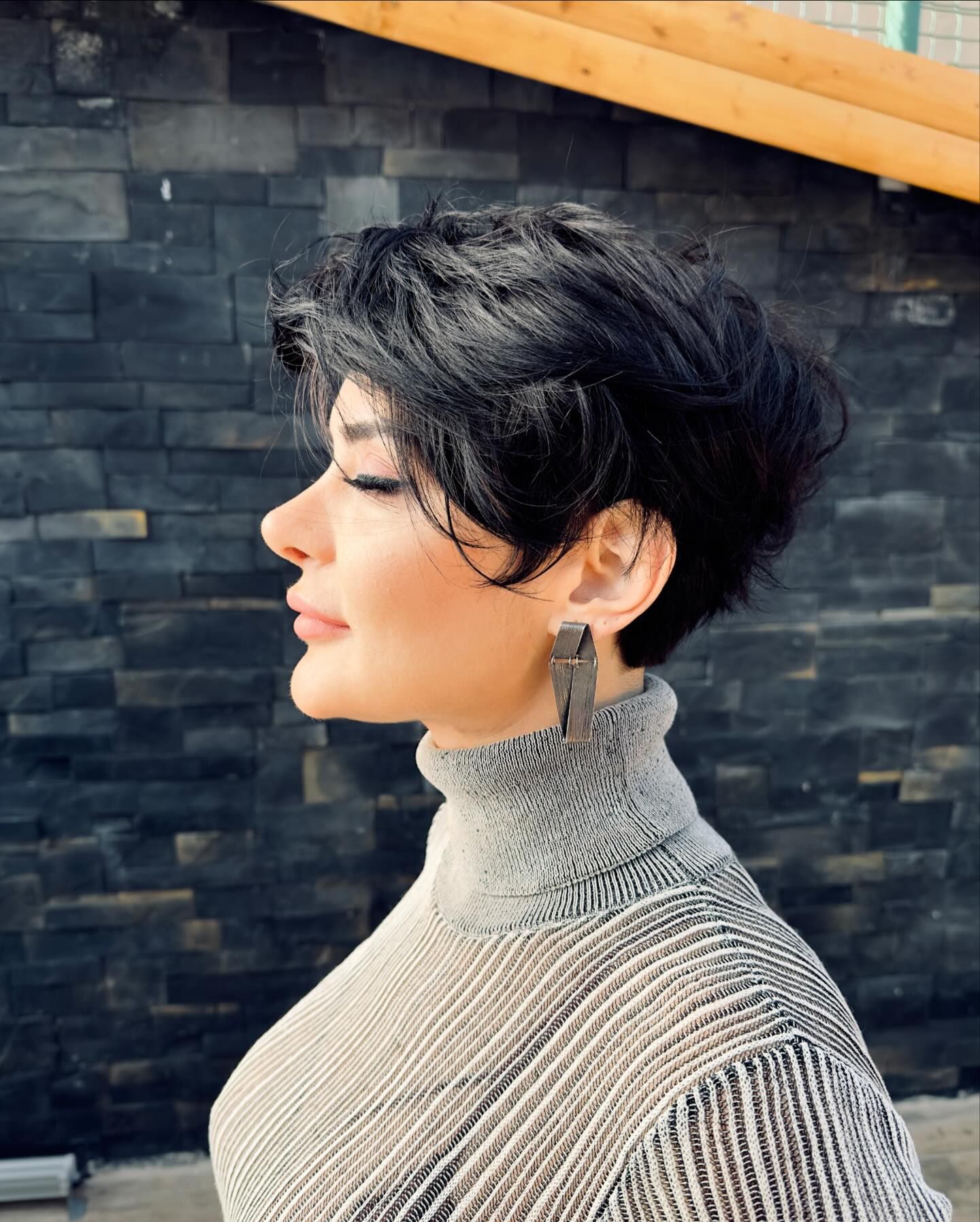 Pixie Haircuts for Women Over 50: Timeless and Trendy Ideas for 2024