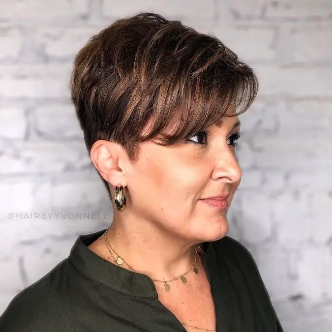 Top Hairstyles for Women Over 40 in Fall 2024: Chic and Timeless Ideas for Every Woman's Style