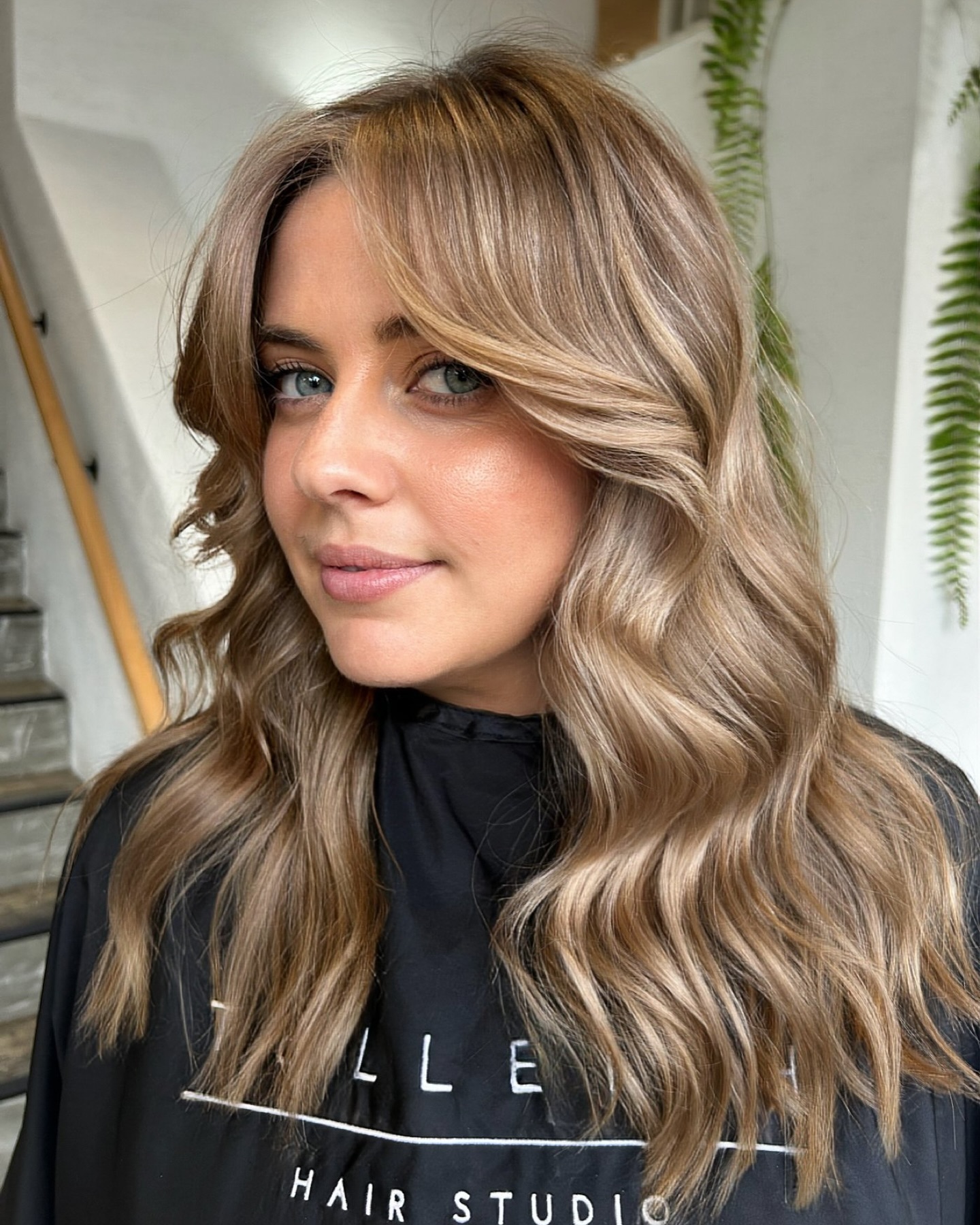 Chic Medium Length Haircut Ideas for Fall 2024: Stunning Styles for Every Woman